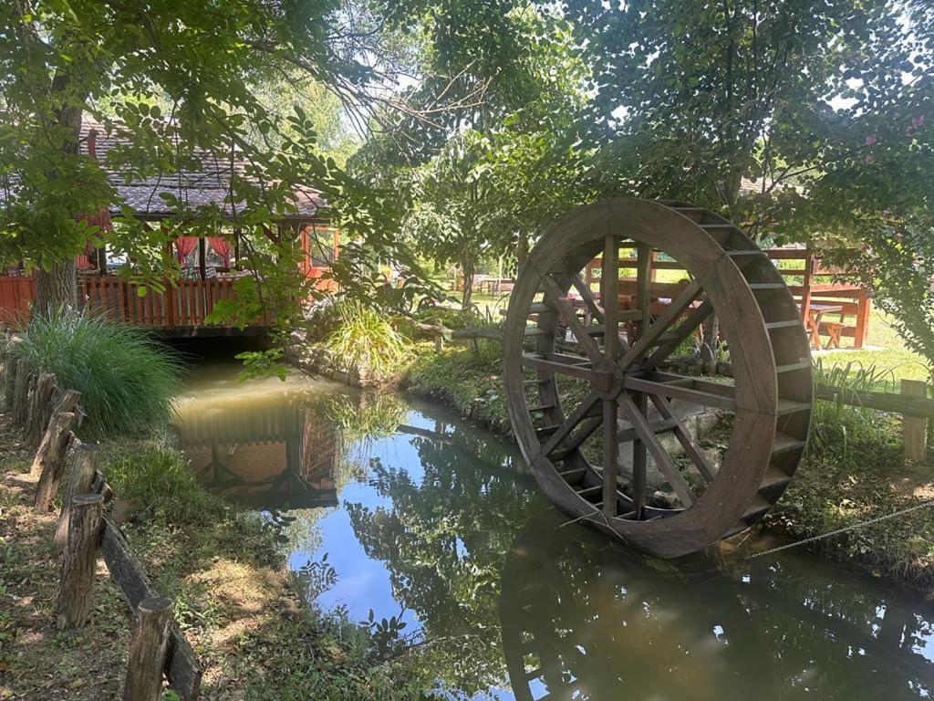 Villa Kumova Vodenica Markova Crkva Exterior foto
